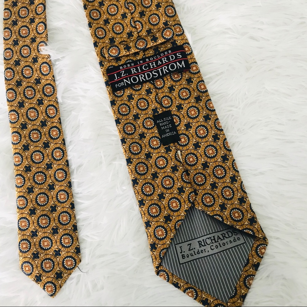 JZ Richards Mens Gold Silk necktie ($10 if bundle)